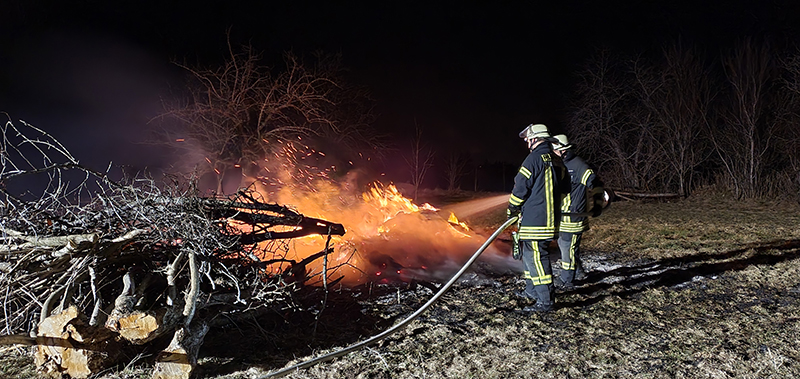 11.03.2022 - B 3 - Schuppenbrand Tennenbronn